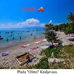 Placa Apartment Krizisce