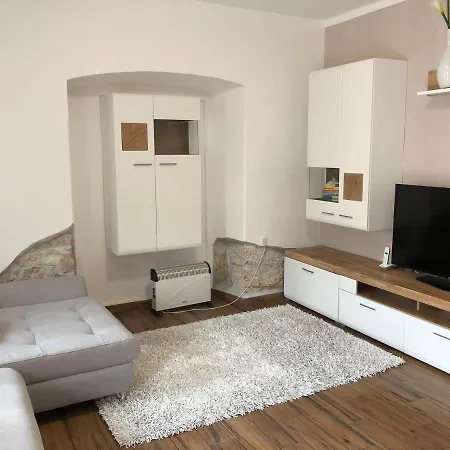 Apartment Placa *